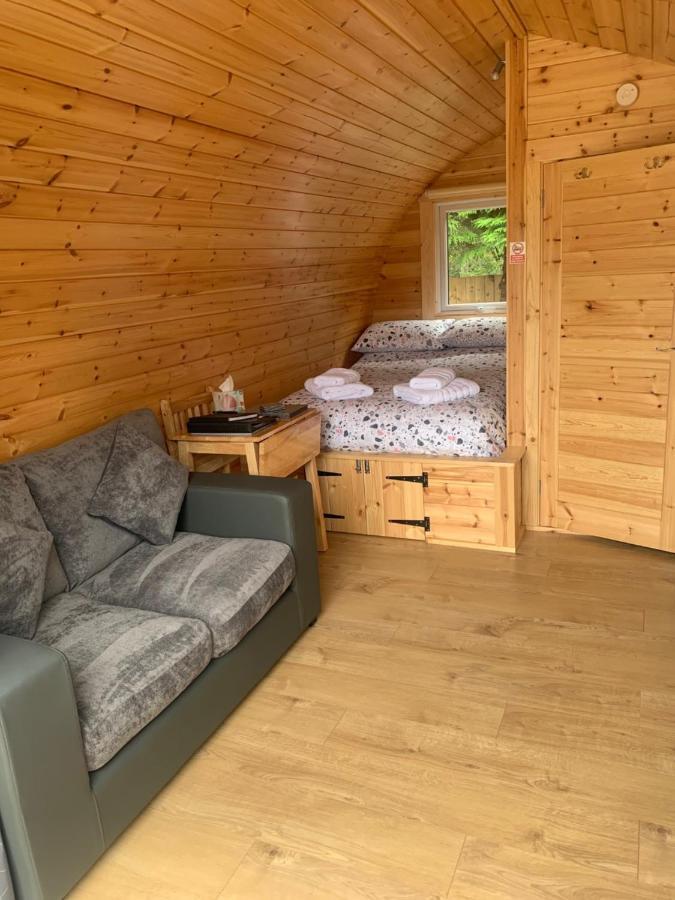 Conifer Cabins Fort William Luaran gambar