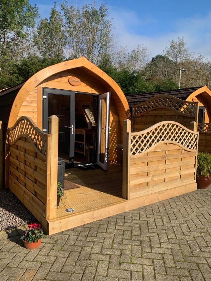 Conifer Cabins Fort William Luaran gambar
