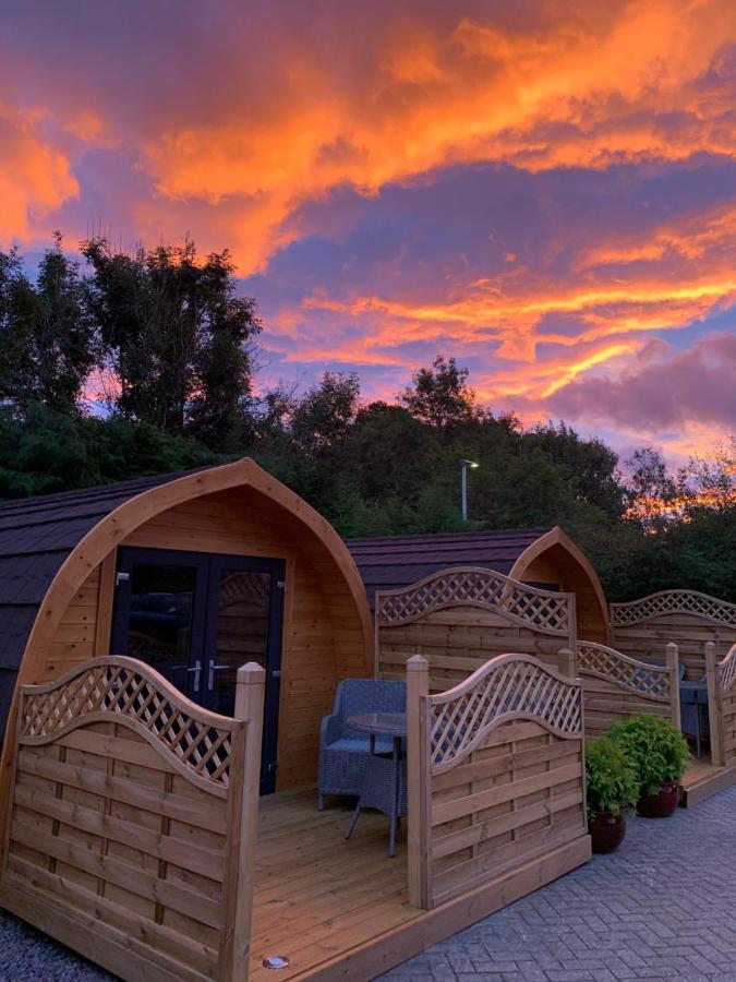 Conifer Cabins Fort William Luaran gambar